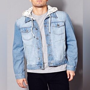21men | Forever 21 Hooded Denim Jacket, size Small